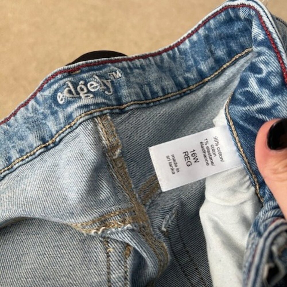 American Eagle Edgley Size  16W Reg